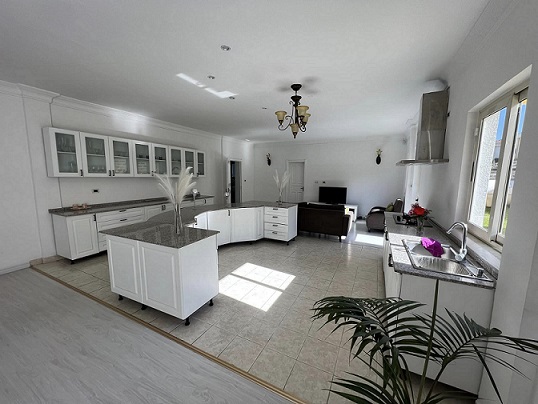 Houses for rent in CCD